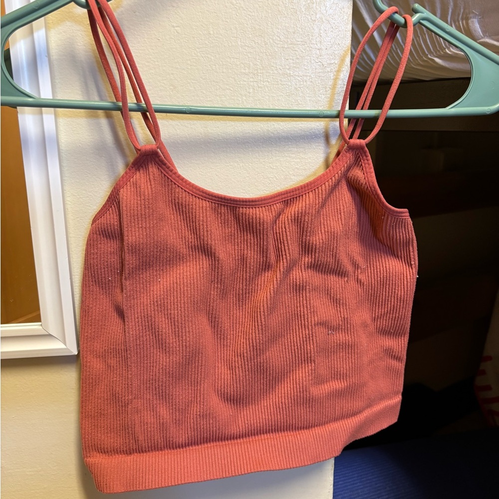cropped tanktop